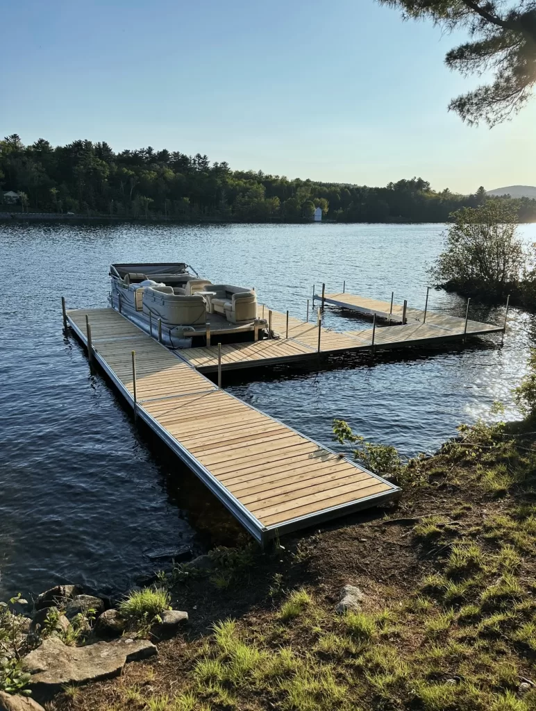 western red cedar wood boat dock